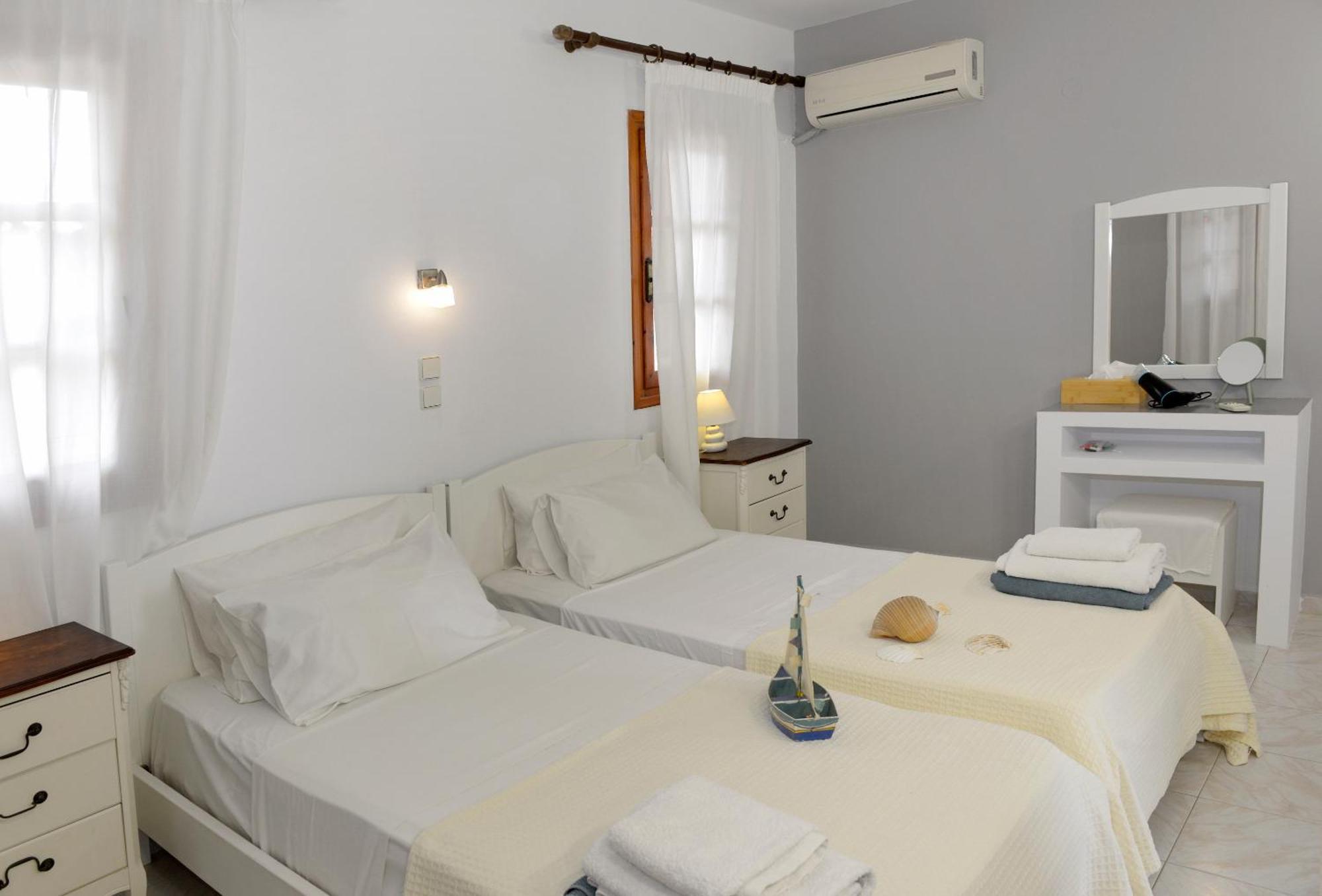 Albouro Seafront Apartments Katelios Exterior foto