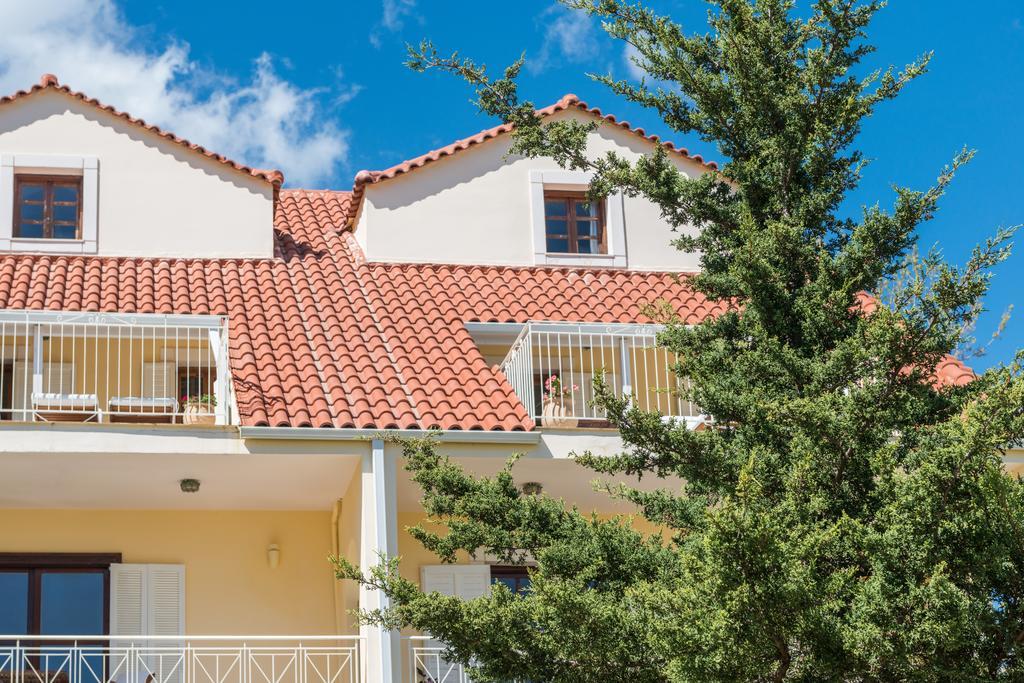 Albouro Seafront Apartments Katelios Exterior foto